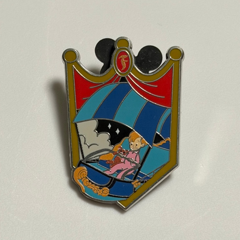 Disney Fantasyland Crest Mystery Pin Michael Darling Peter Pan Flight Ride